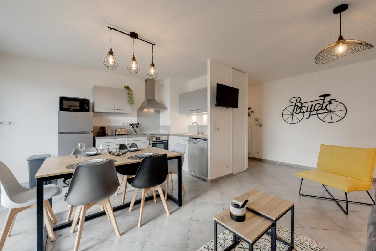 L'Art De Ville - 2 Bedroom Near The City Center Terrace And Garage 阿讷西 外观 照片